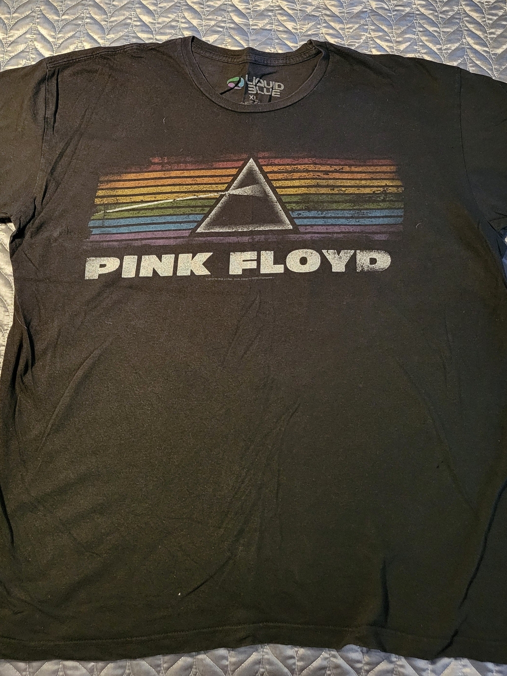 Lucky Brand "Pink Floyd" Graphic Tee on Liquid Blue Tee. Size: XL. $12
